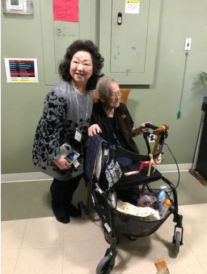 Extendicare Guildwood’s 105 yrs old Japanese resident, Mrs. S., welcomed the visitors.